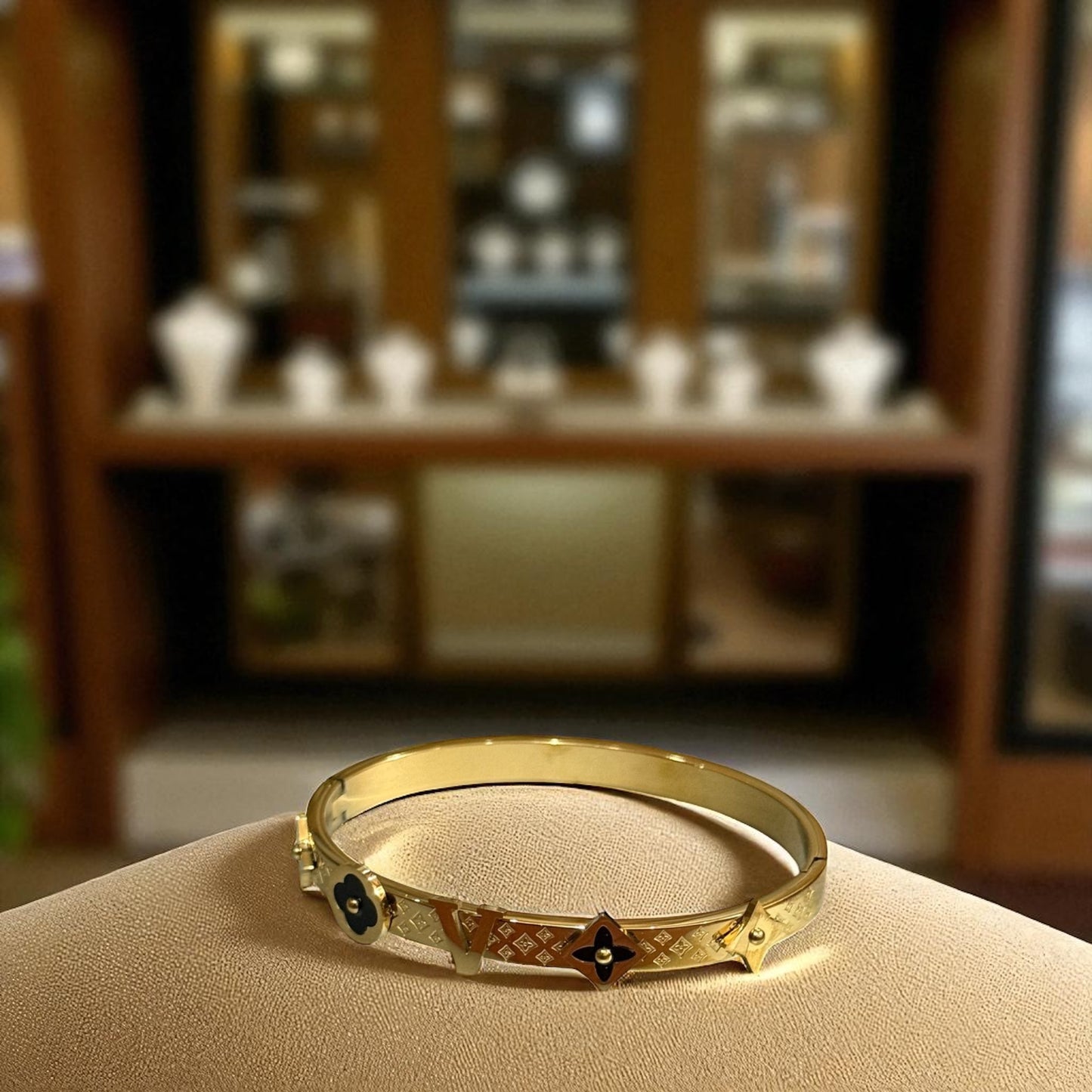 Louis Vuitton Bangle